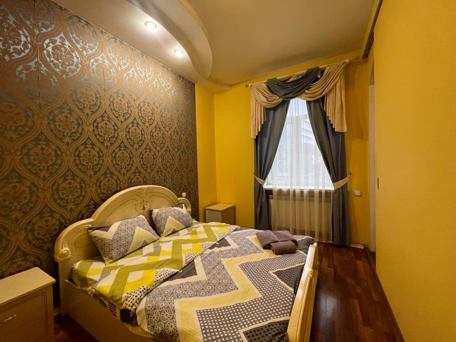 Apartment Near Gulliver Kiev Exteriör bild